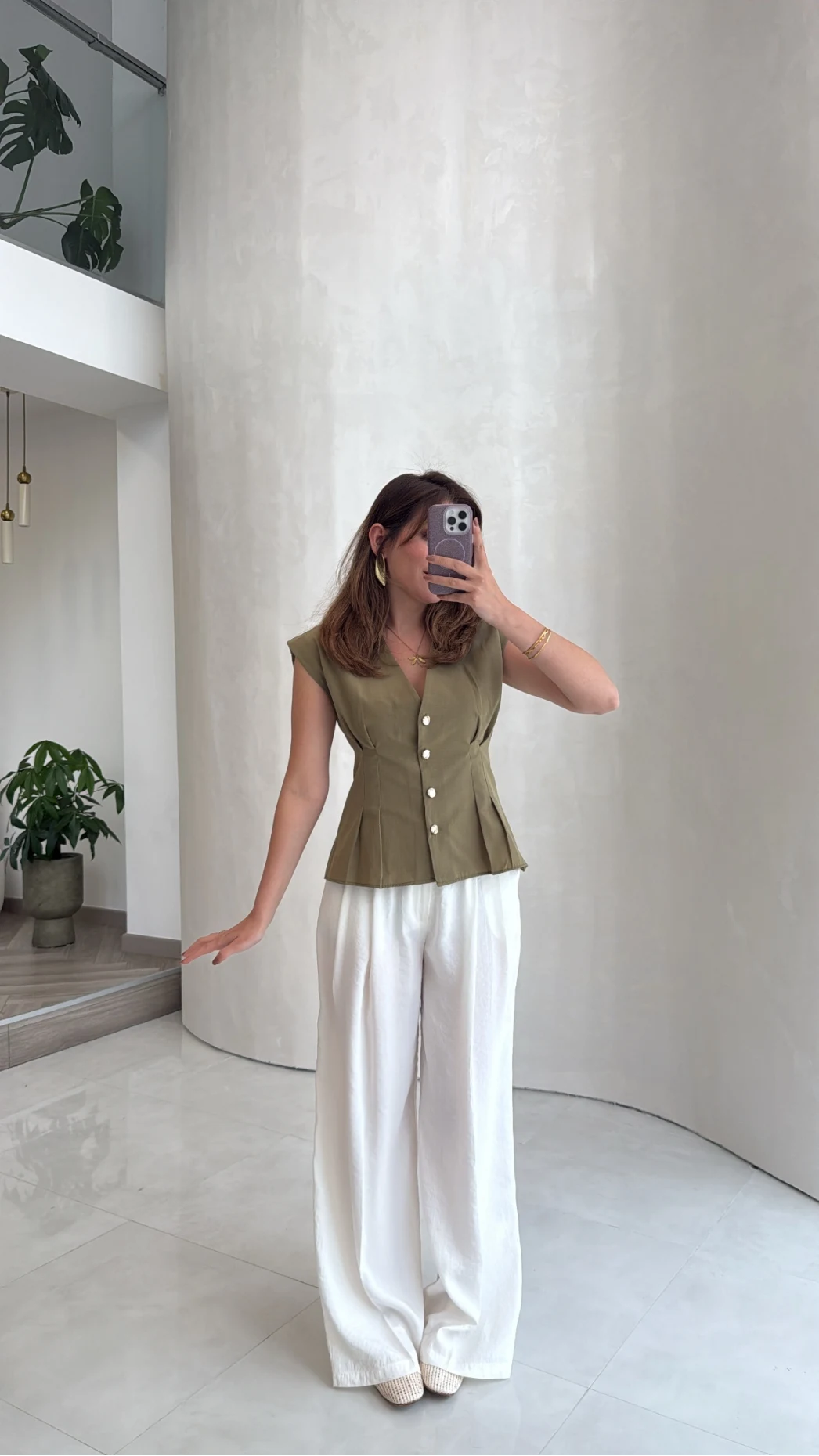 Miela Sıfır Kol Düğmeli Bluz - Haki - Kod: 2299
