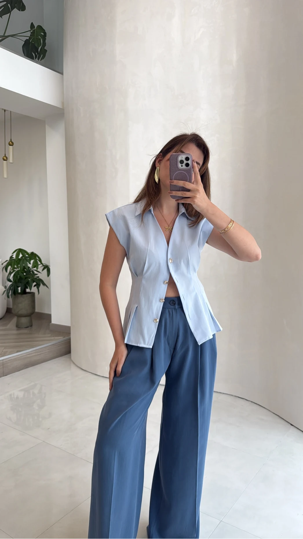 Miela Sıfır Kol Düğmeli Bluz - Mavi - Kod: 2299