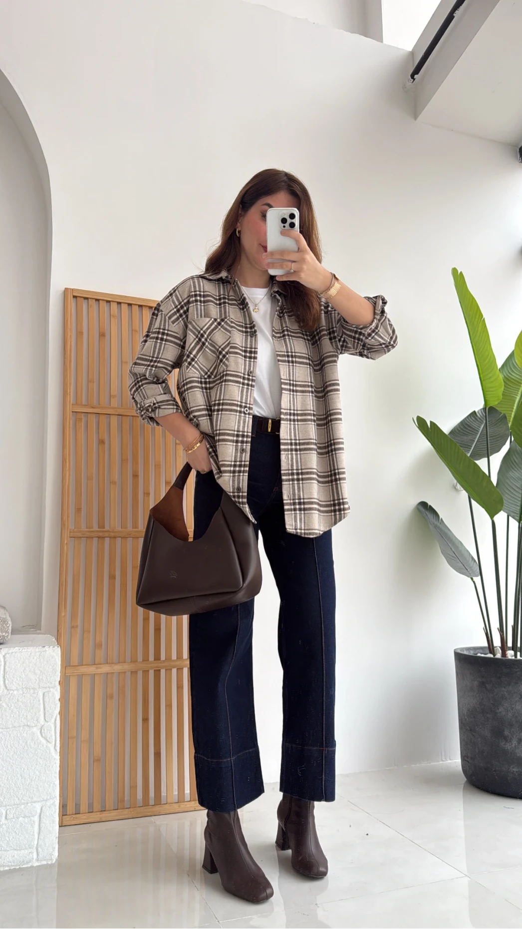 April Ekose Desenli Tek Cepli Gömlek - Bej