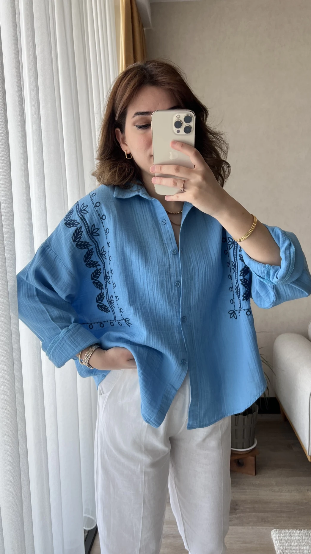 Aramis Nakış Detay Mavi Gömlek