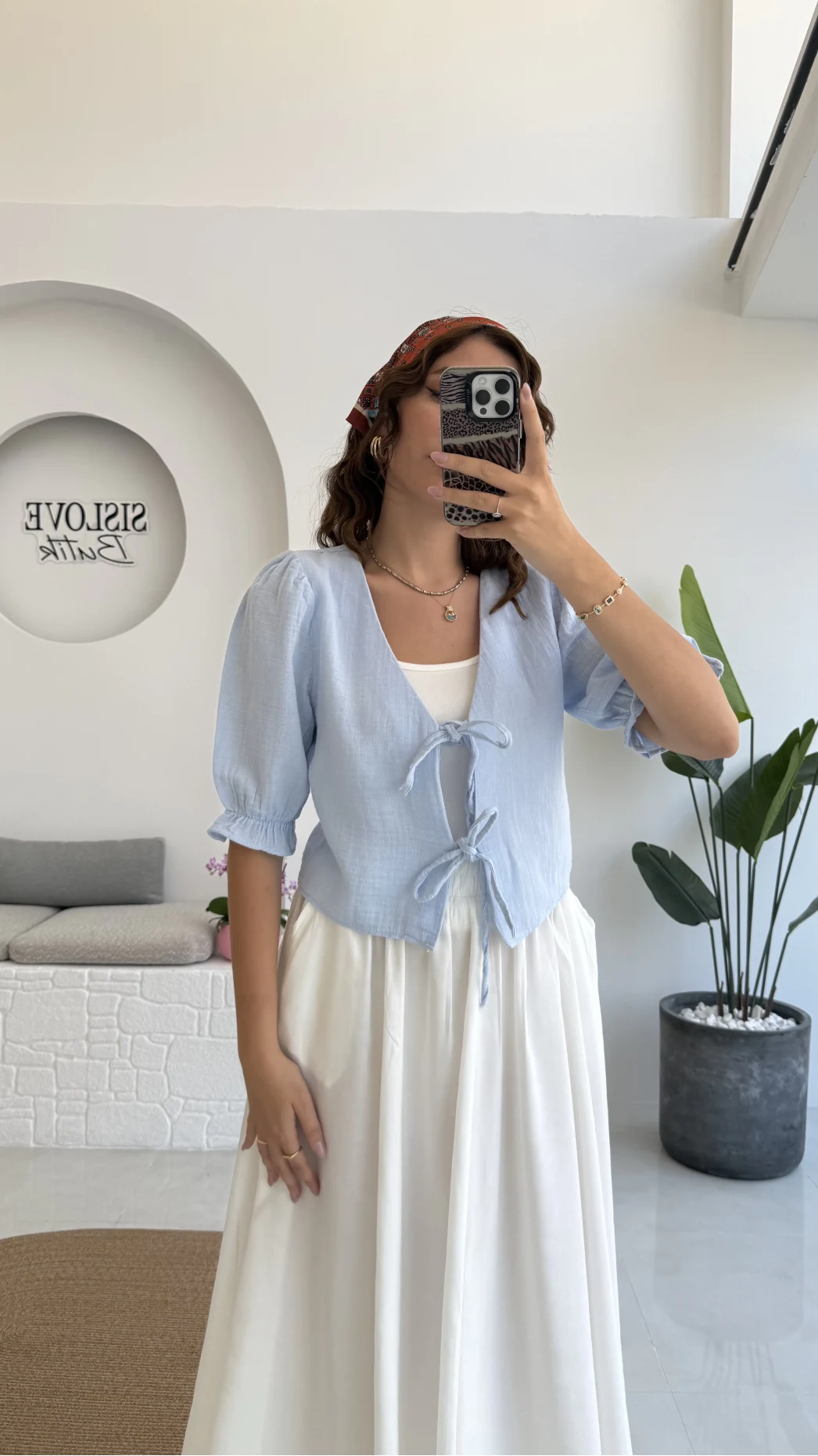 1017 - Arin Kolu Lastik Detay Bluz - Bebe Mavisi