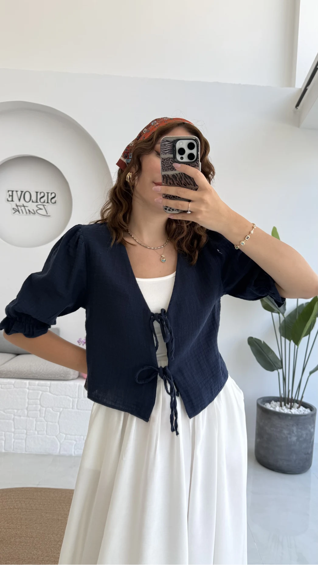 1017 - Arin Kolu Lastik Detay Bluz - Lacivert