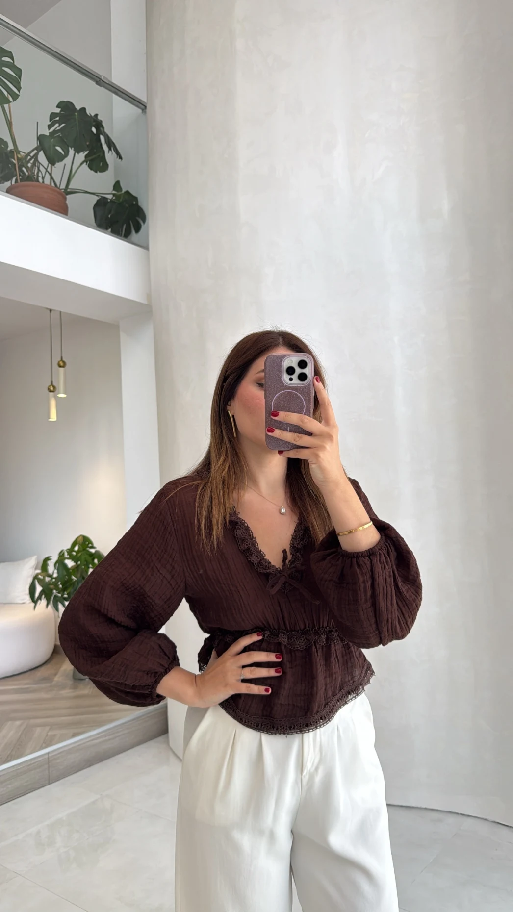 Ballet Dantel Detay Beli Lastikli Bluz - Kahve - Kod: 1093