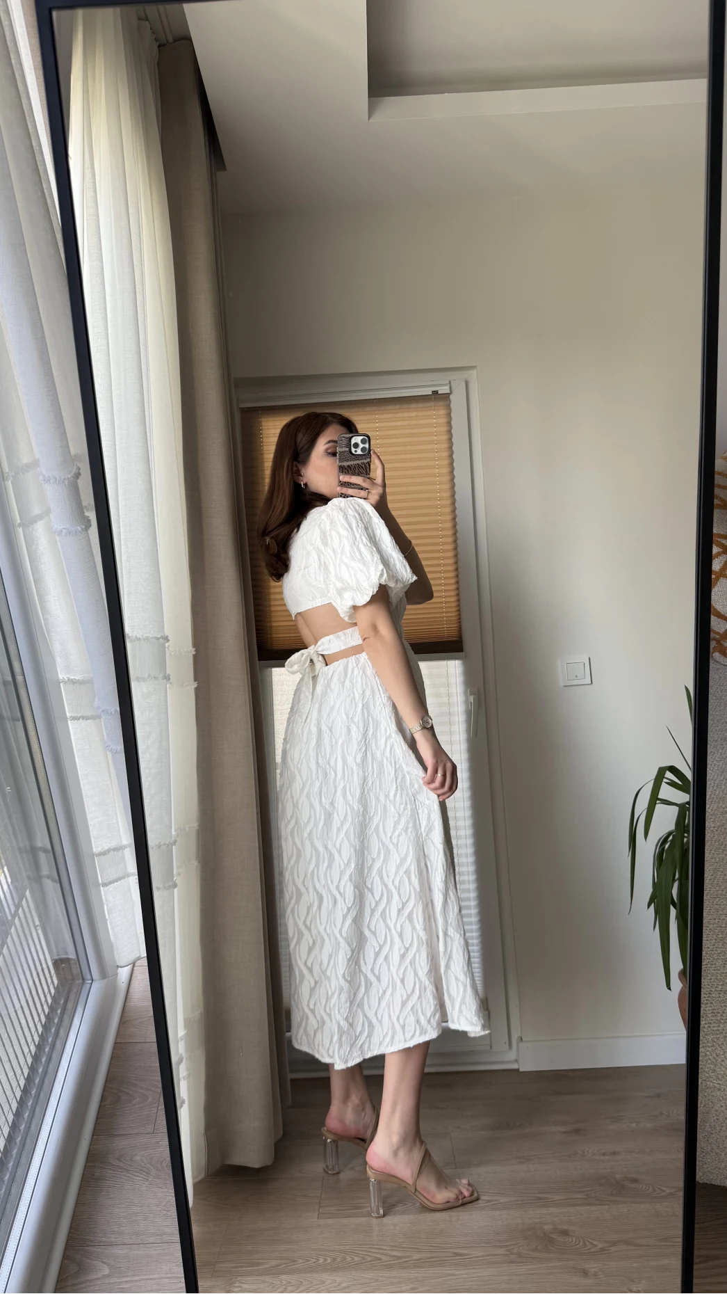 Balon Kol Kuşaklı Beyaz Elbise - 7976