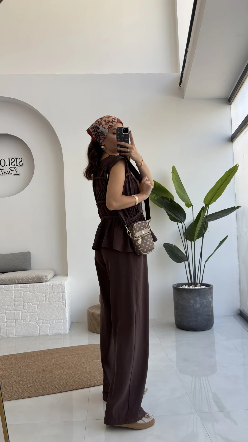 Begonia Gipeli Kat Detay Takım - Kahve