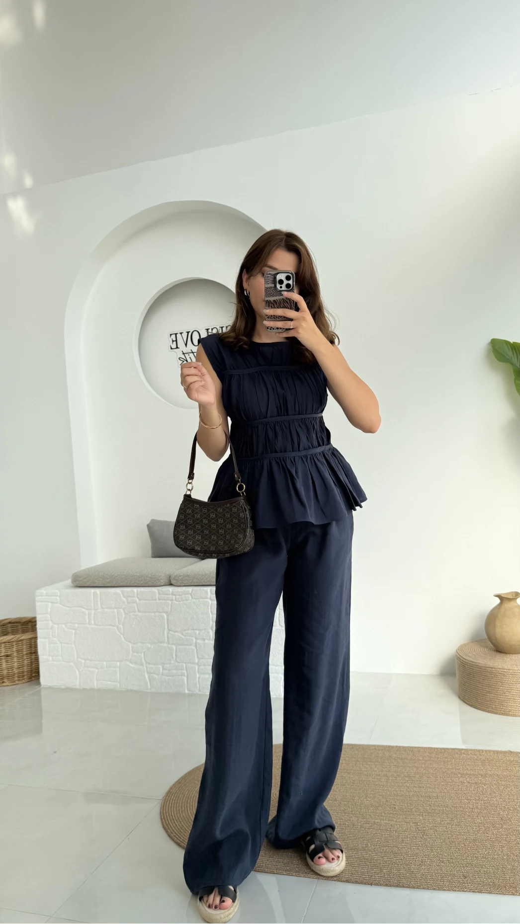 Begonia Gipeli Kat Detay Takım - Lacivert