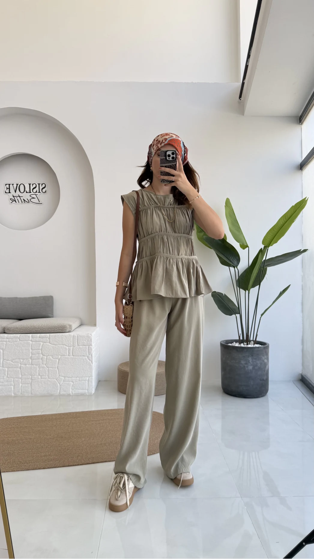 Begonia Gipeli Kat Detay Takım - Yeşil