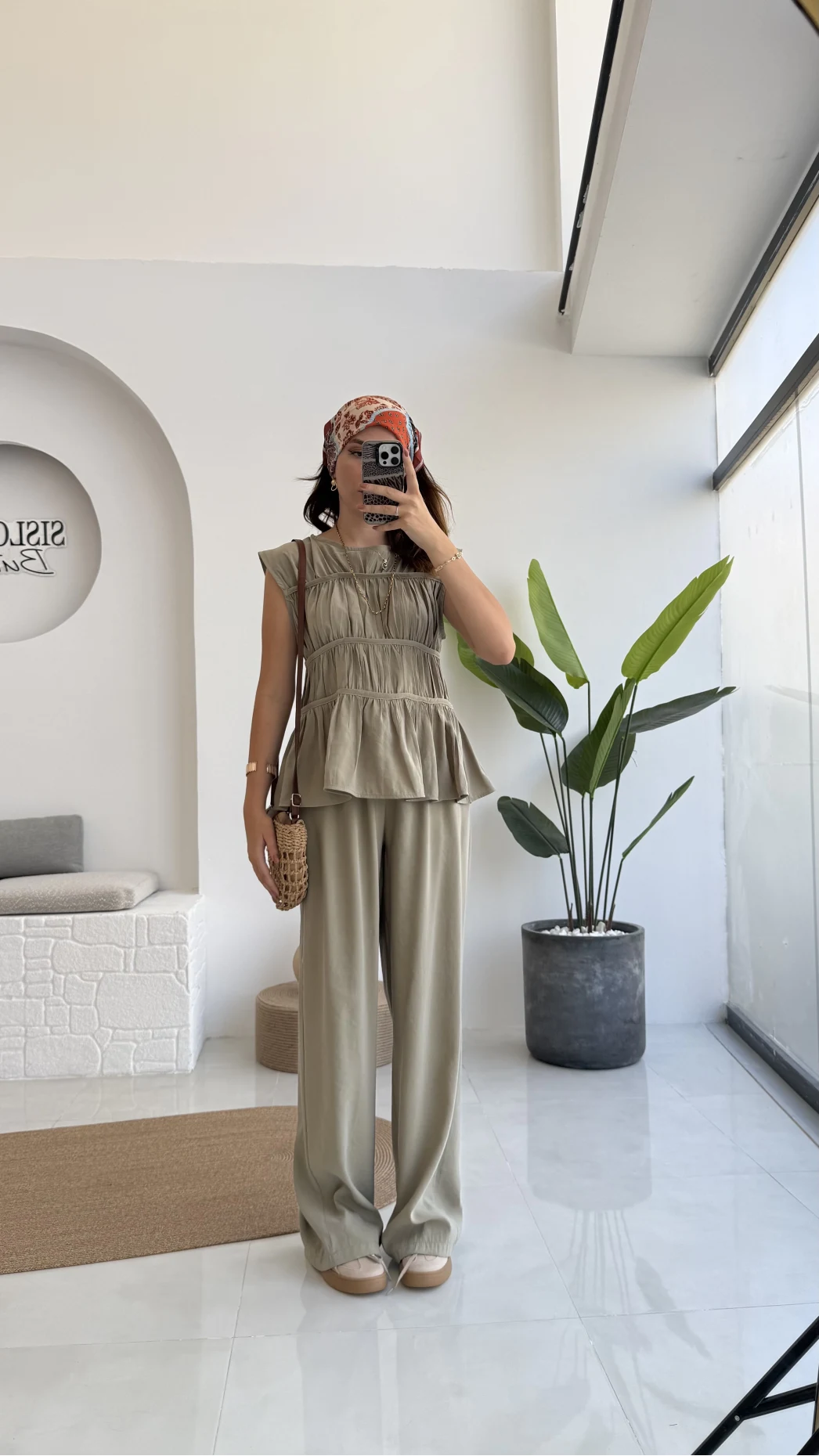 Begonia Gipeli Kat Detay Takım - Yeşil