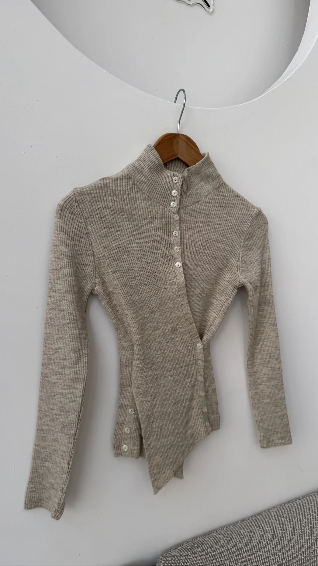 Belden Düğmeli Triko Kazak - Bej - Kod: 251027