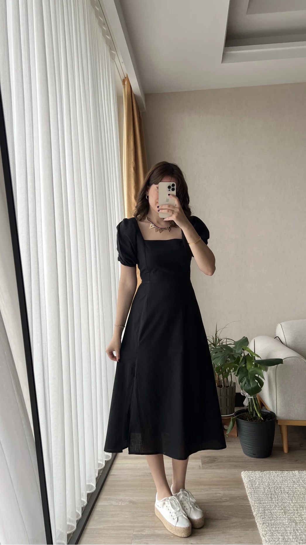 Betty Siyah Sırtı Çapraz Keten Elbise