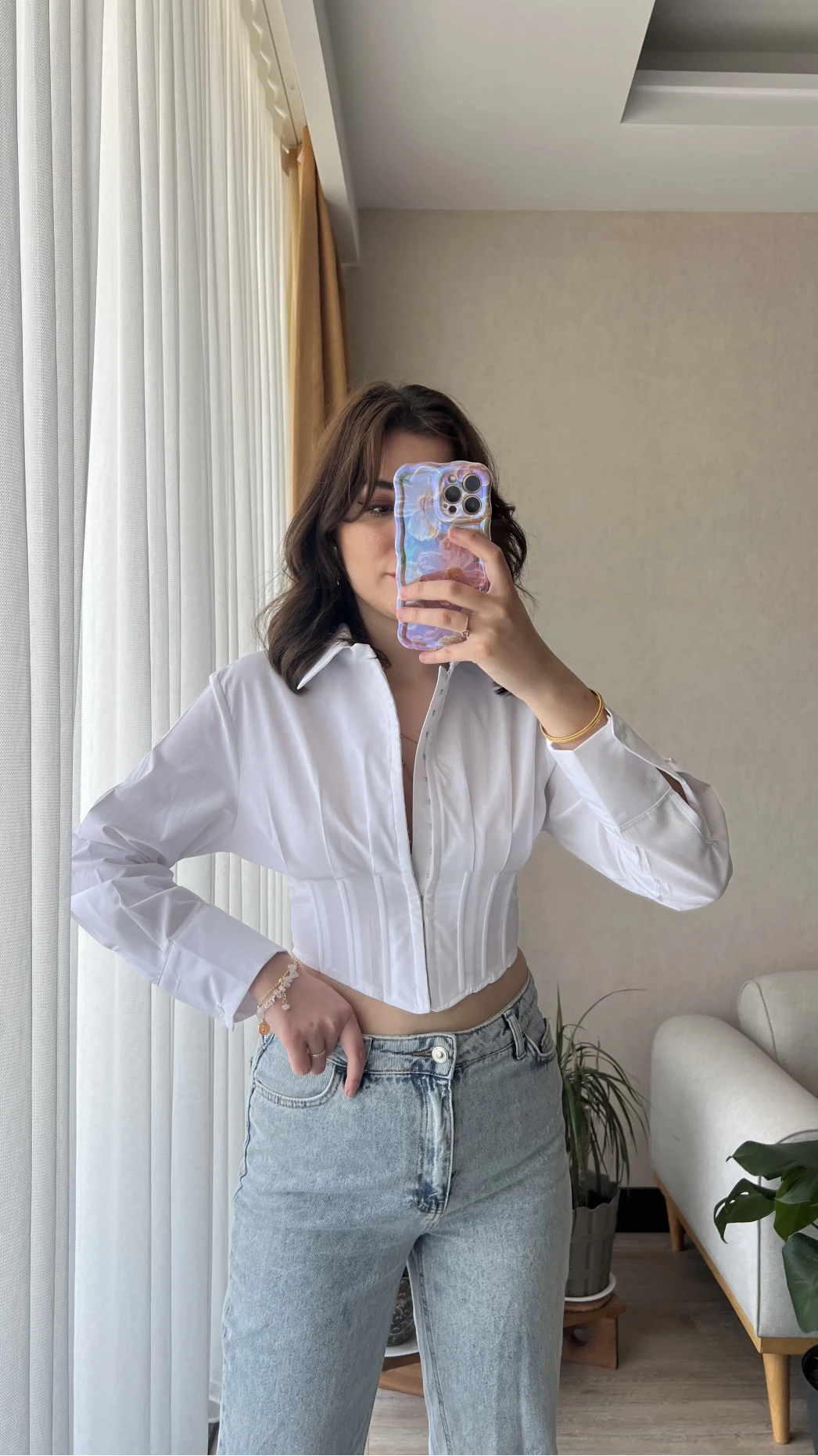 Beyaz Korseli Gömlek