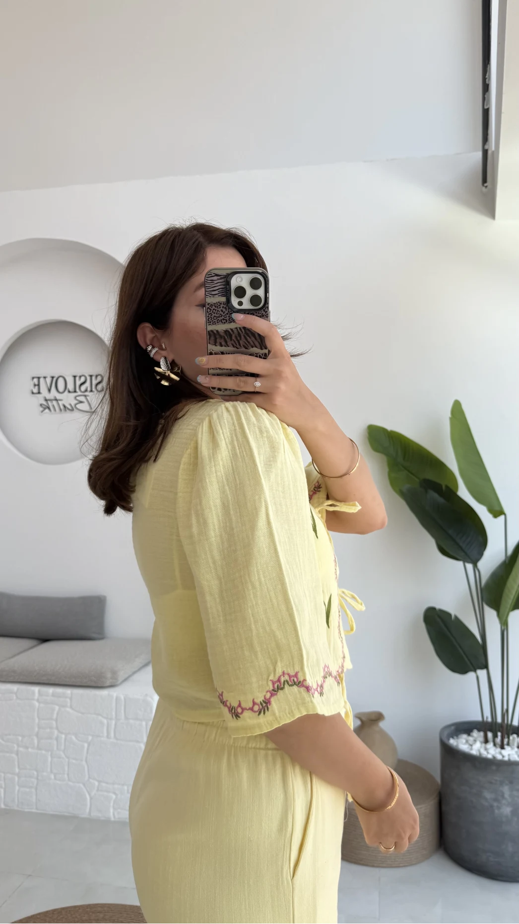 Bodrum Bluz Müslin Kumaş Nakış Detay - Sarı