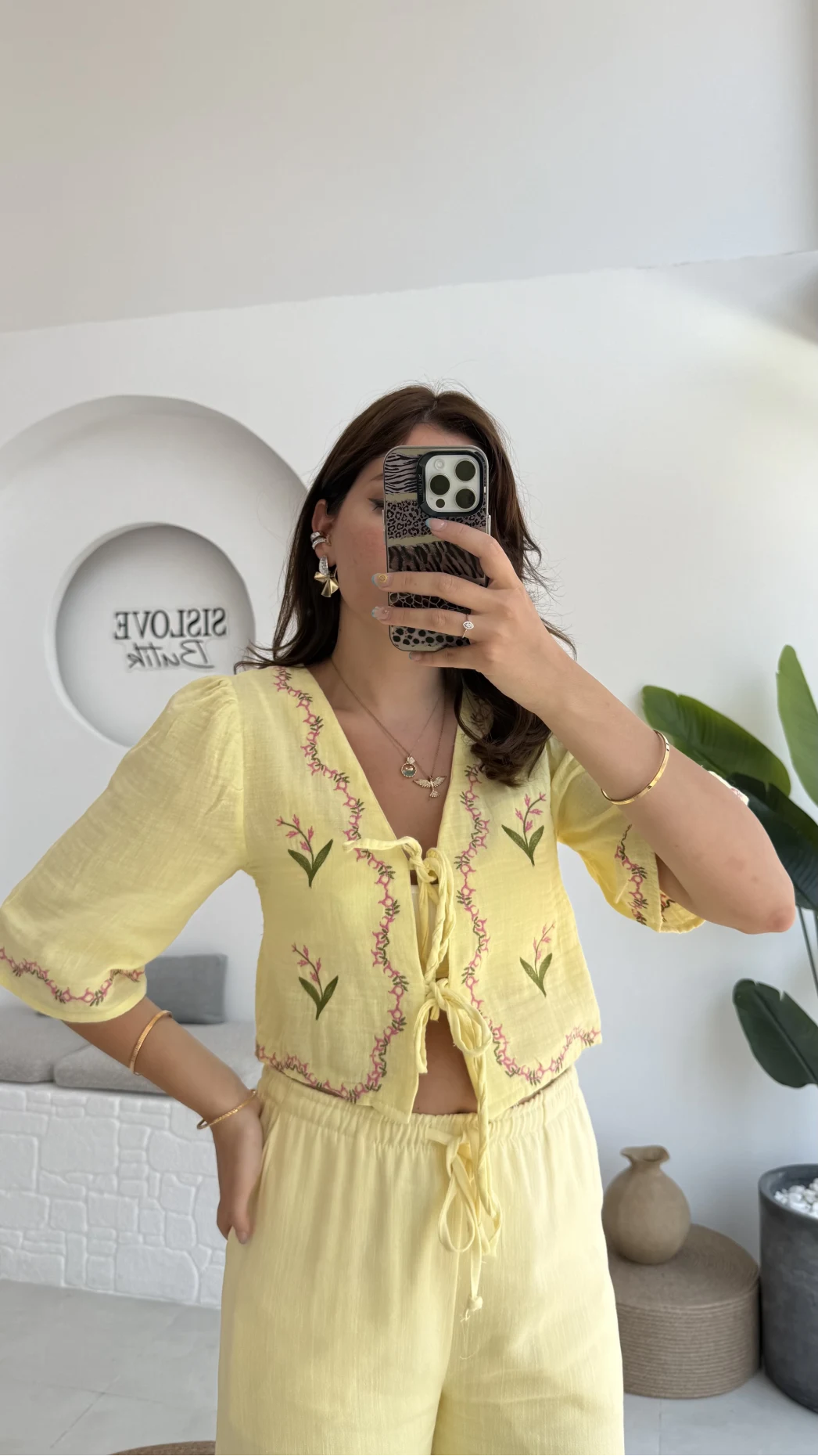 Bodrum Bluz Müslin Kumaş Nakış Detay - Sarı