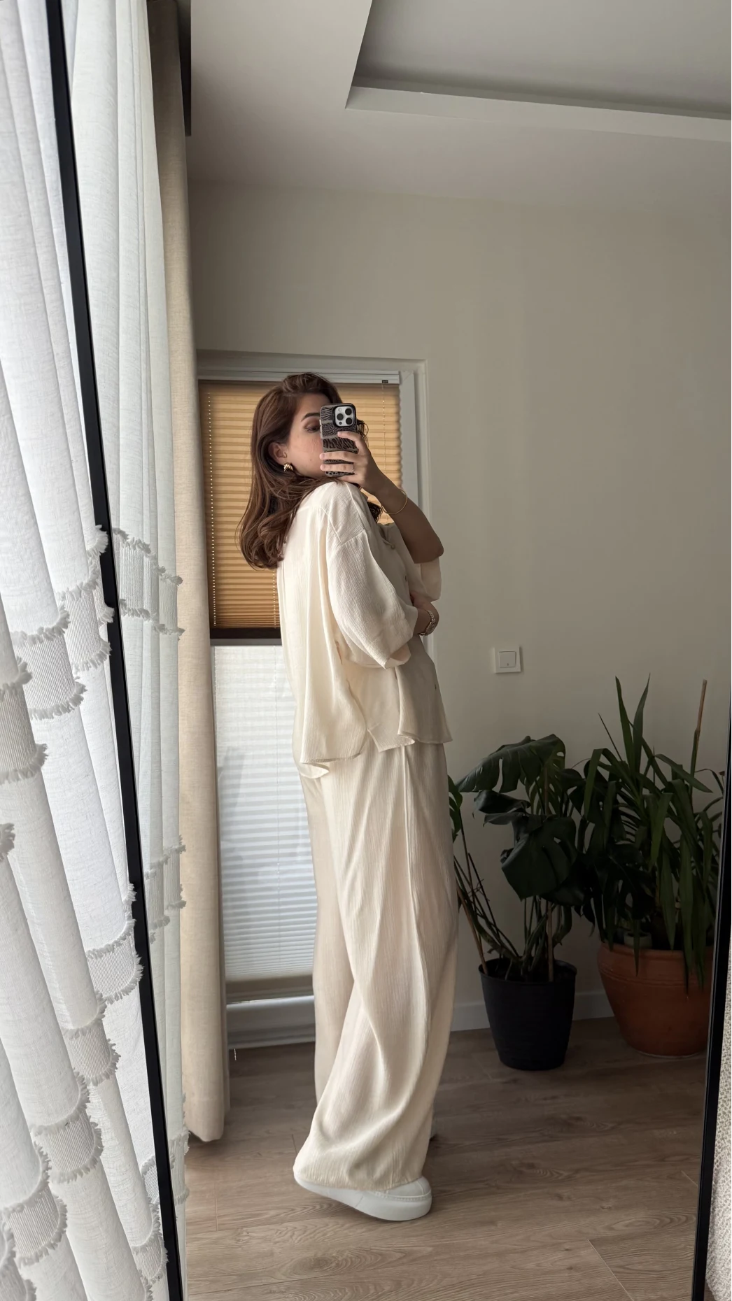 Boncuk Kemer Gömlek Pantolon Takım - Krem