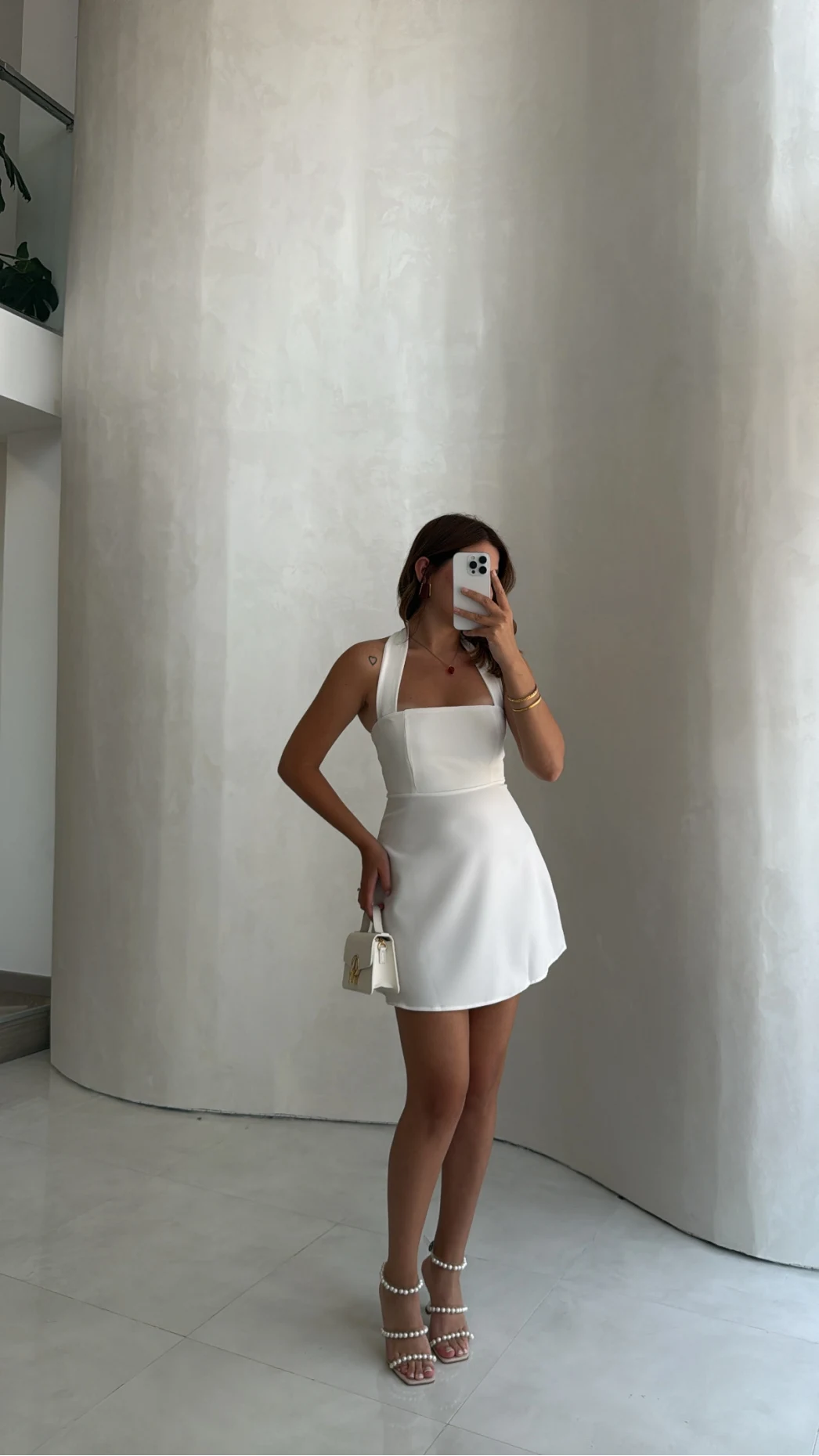 Boyundan Askılı Mini Elbise - Beyaz