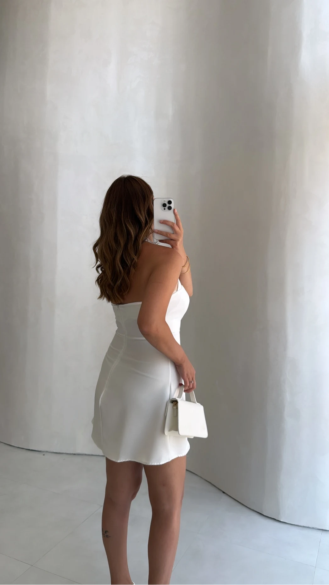 Boyundan Askılı Mini Elbise - Beyaz