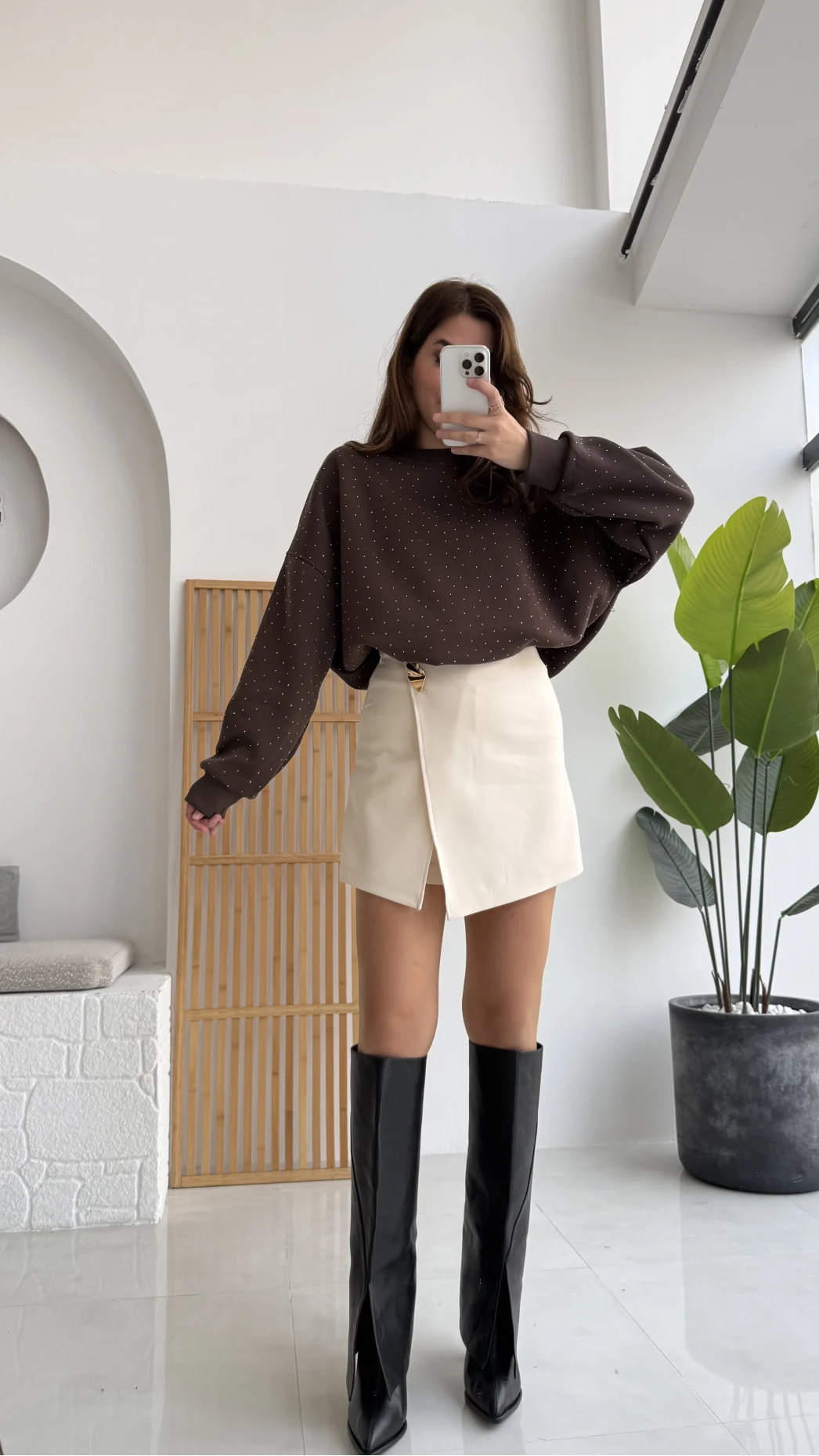 Broşlu Şort Etek - Ekru