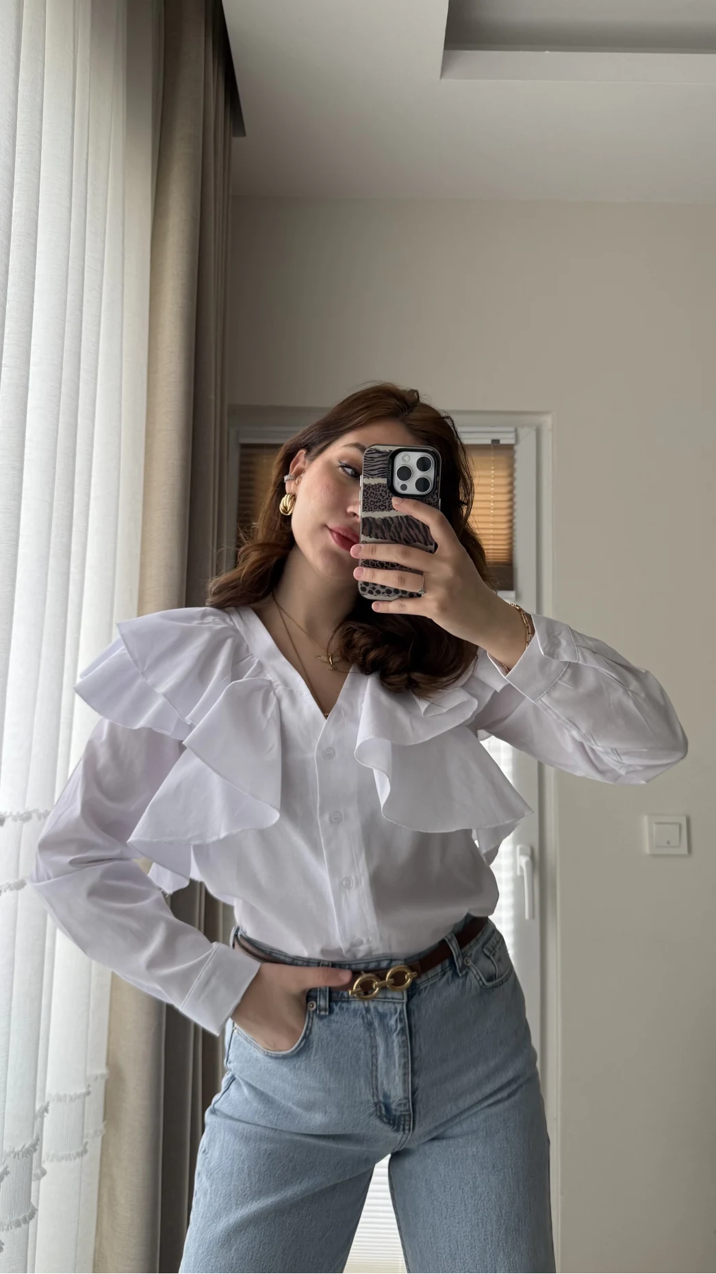 Bukle Fırfırlı Gömlek Beyaz