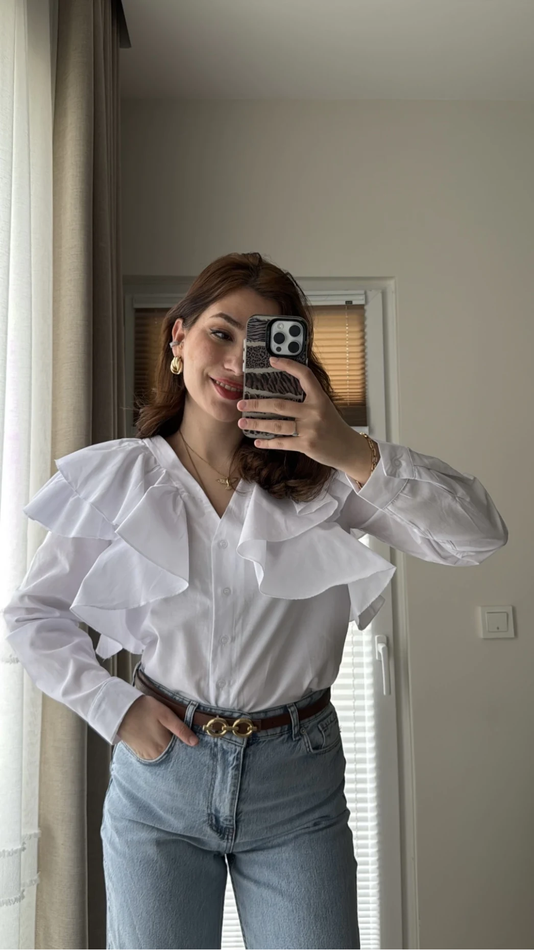 Bukle Fırfırlı Gömlek Beyaz