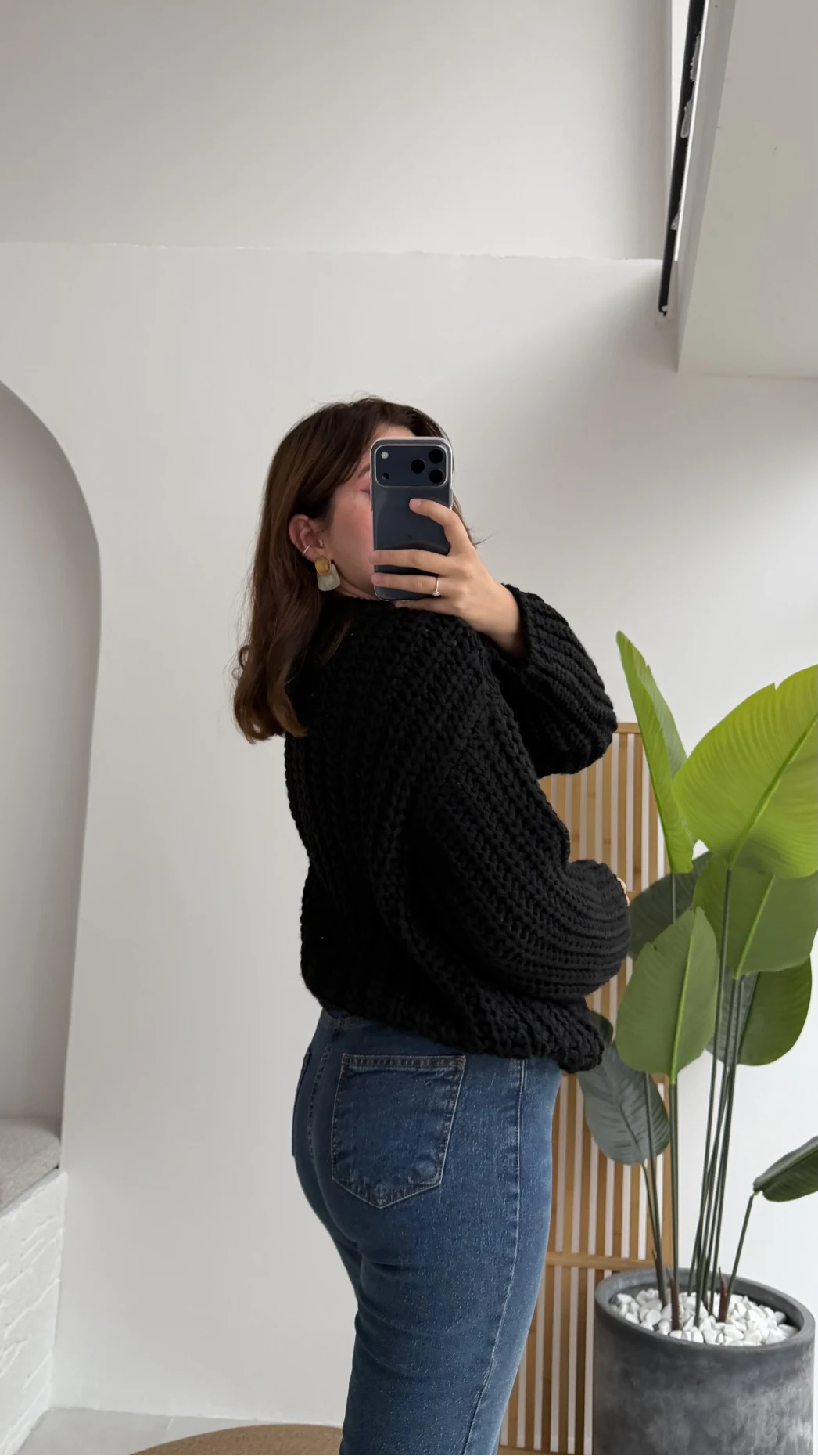 Büyük Düğmeli Örgü Hırka - Siyah