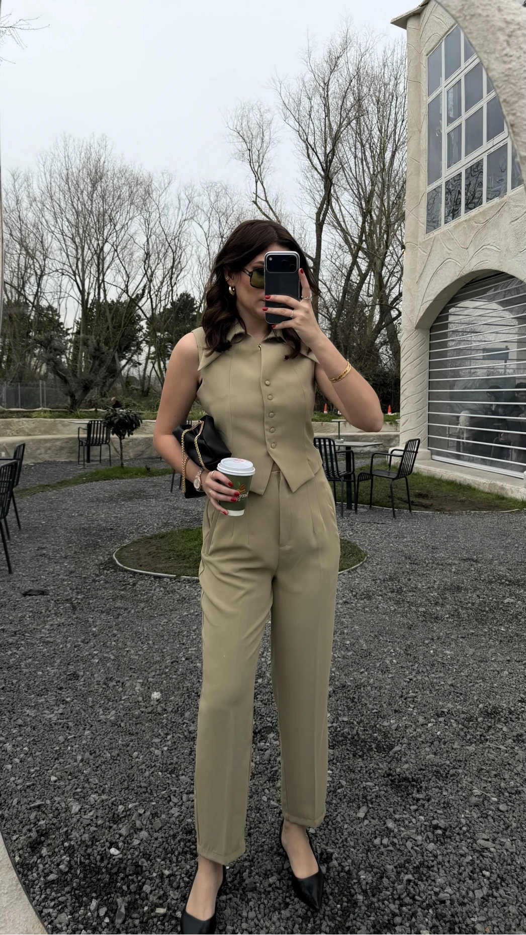 Caterina Sivri Yaka Yelek-Pantolon Takım - Ada Çayı - Kod: 8895