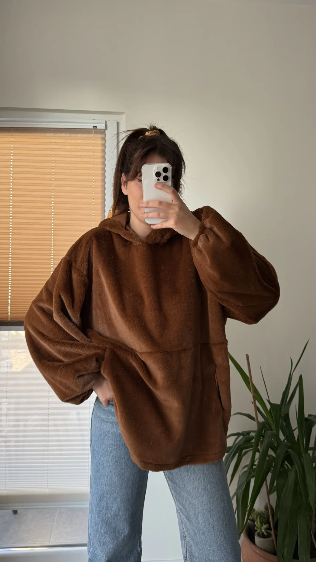 Cepli Peluş Uzun Kapüşonlu Sweatshirt Acı Kahve