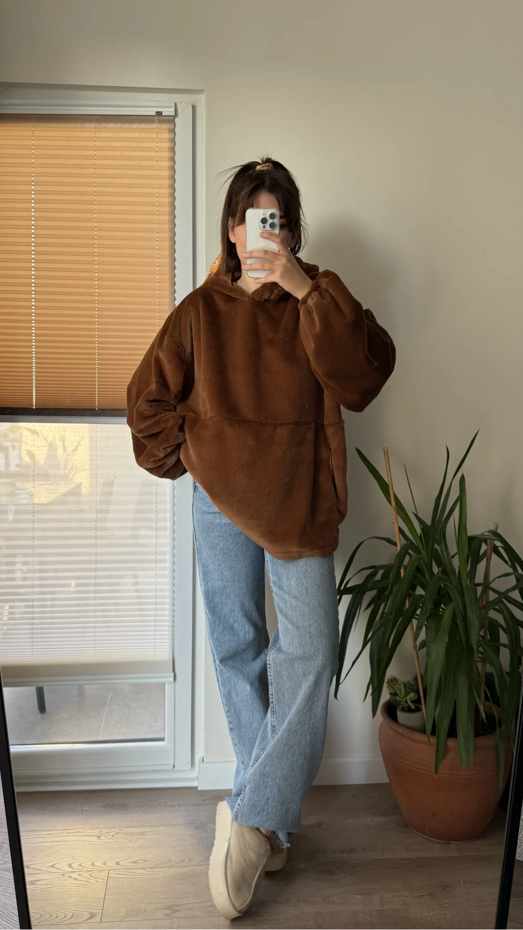 Cepli Peluş Uzun Kapüşonlu Sweatshirt Acı Kahve