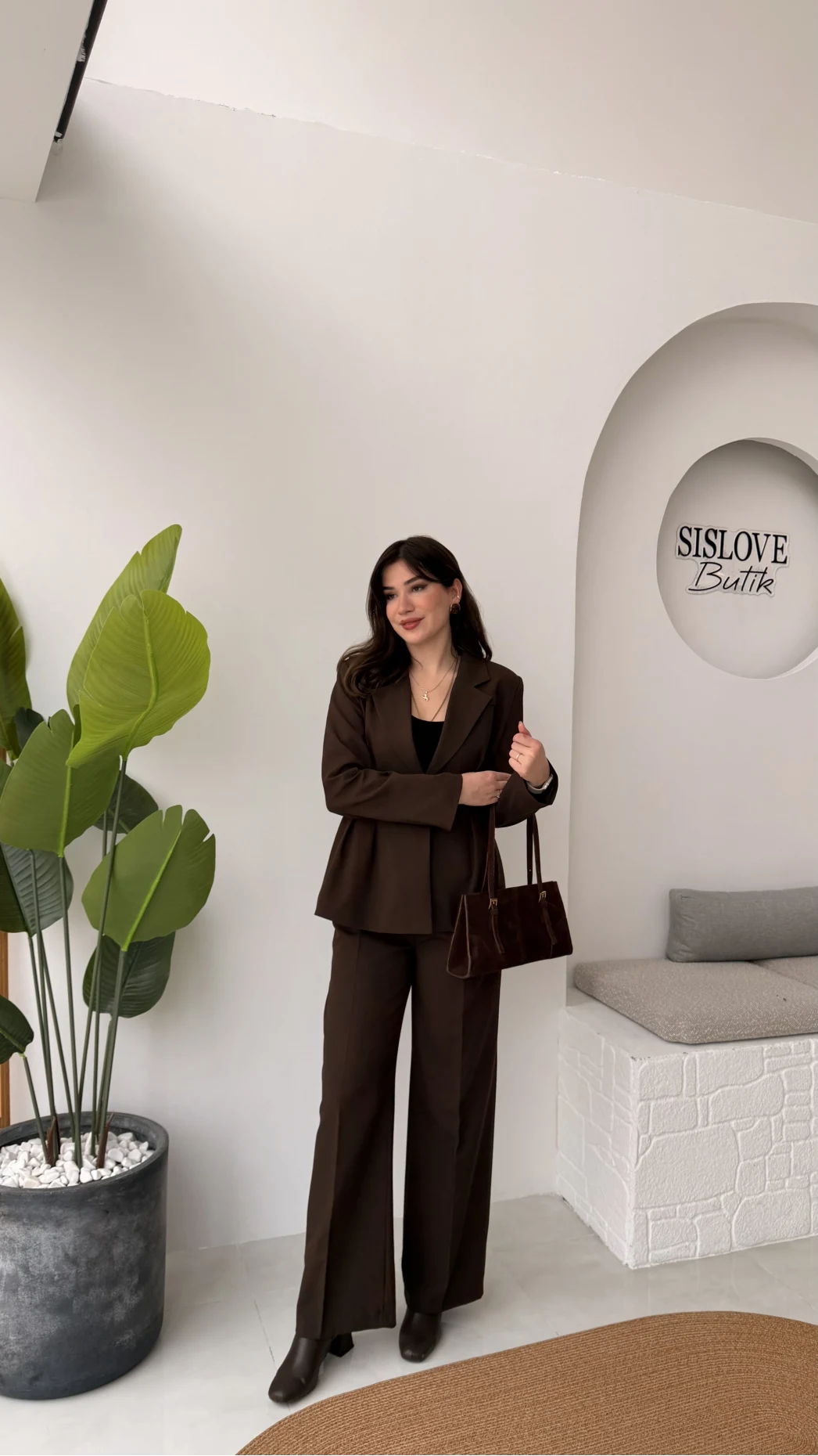 Charlotte Pilili Bele Oturan Takım - Acı Kahve - Kod: 8884