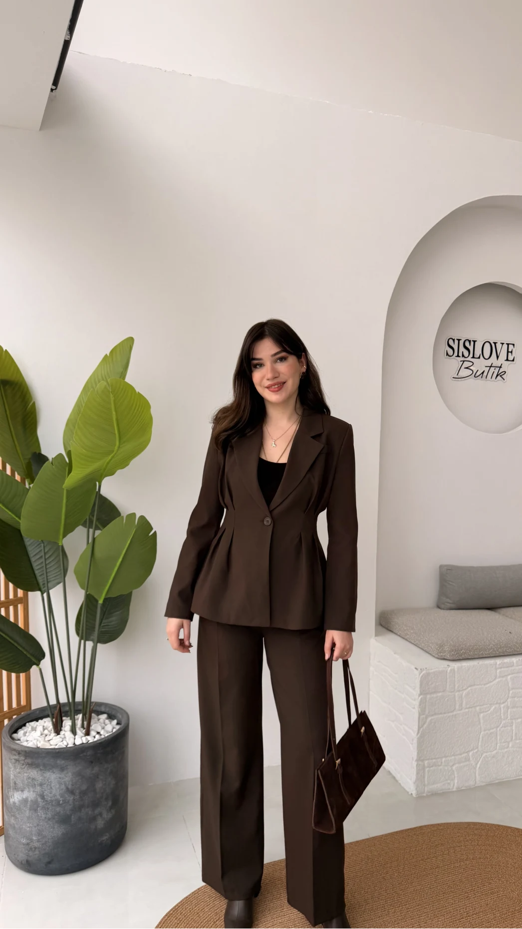 Charlotte Pilili Bele Oturan Takım - Acı Kahve - Kod: 8884