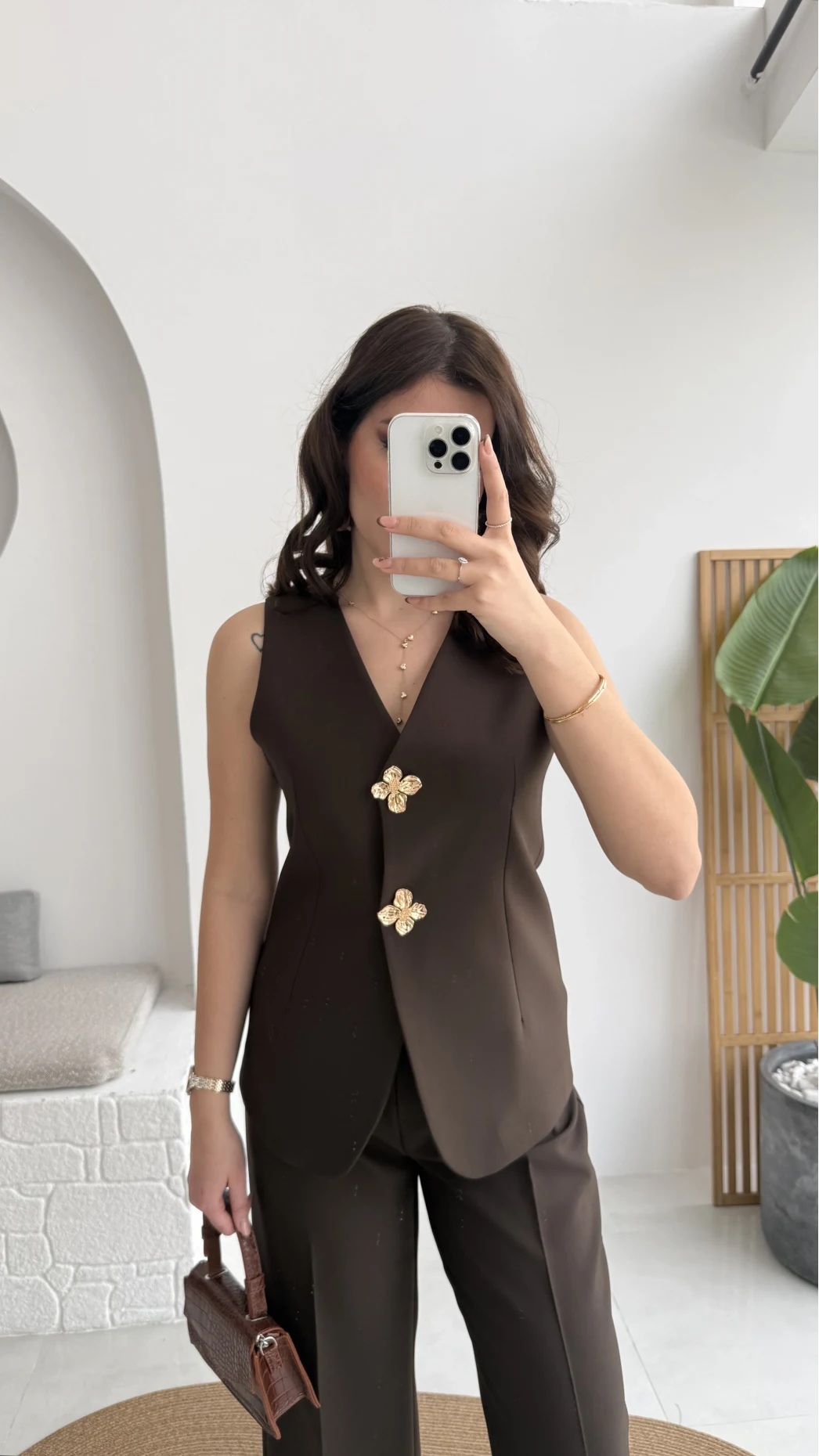 Çiçek Düğmeli Yelek Takım - Acı Kahve - Kod: 8888