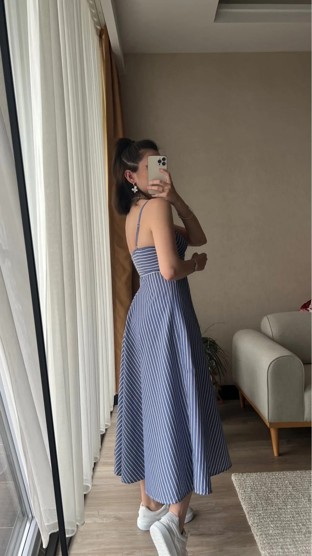 Çizgili Mavi Elbise