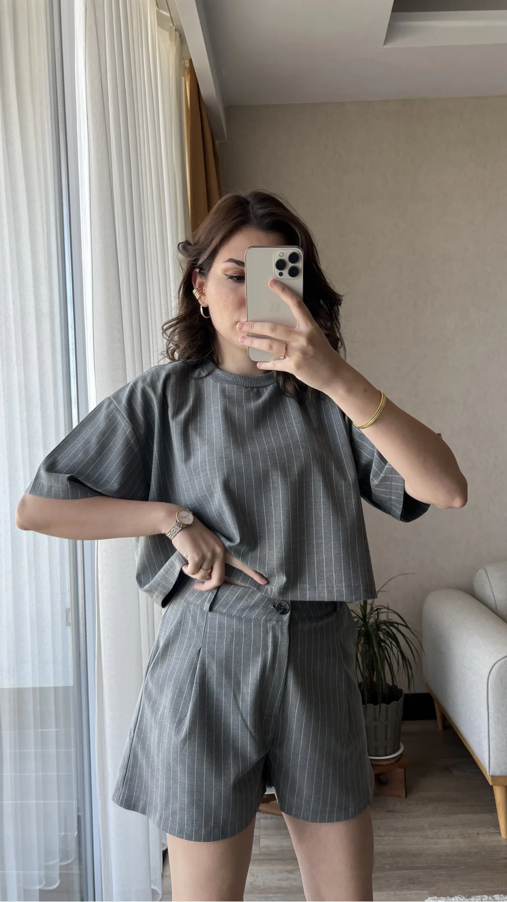 Çizgili Şortlu Takım Koyu Gri