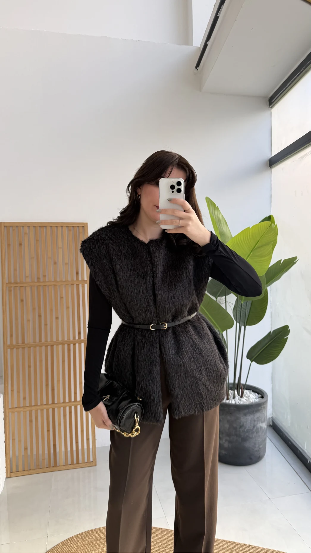 Daniella Kemerli Peluş Yelek - Siyah - Kod: 25500