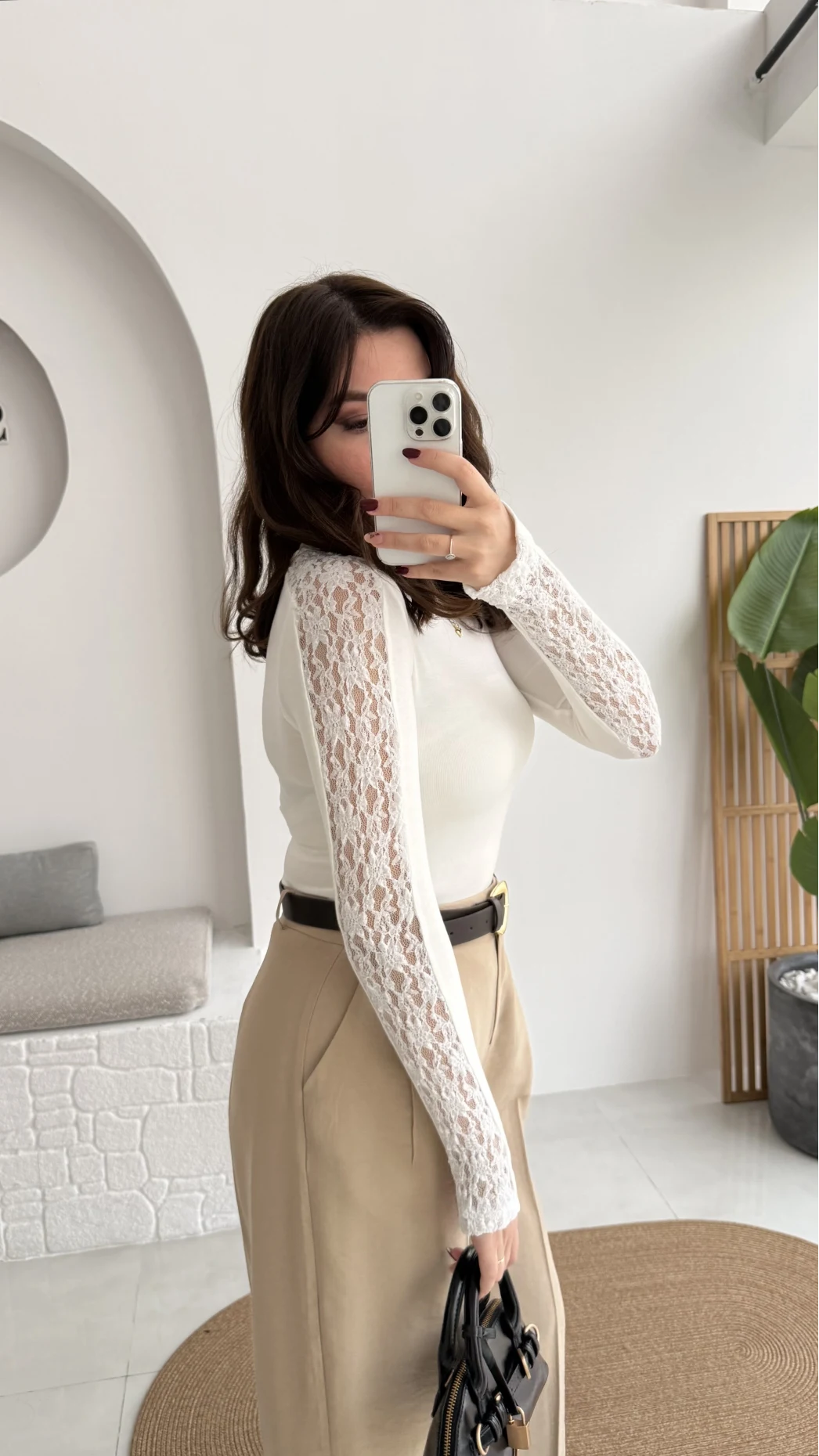 Dantel Detay Parmak Geçmeli Body - Ekru