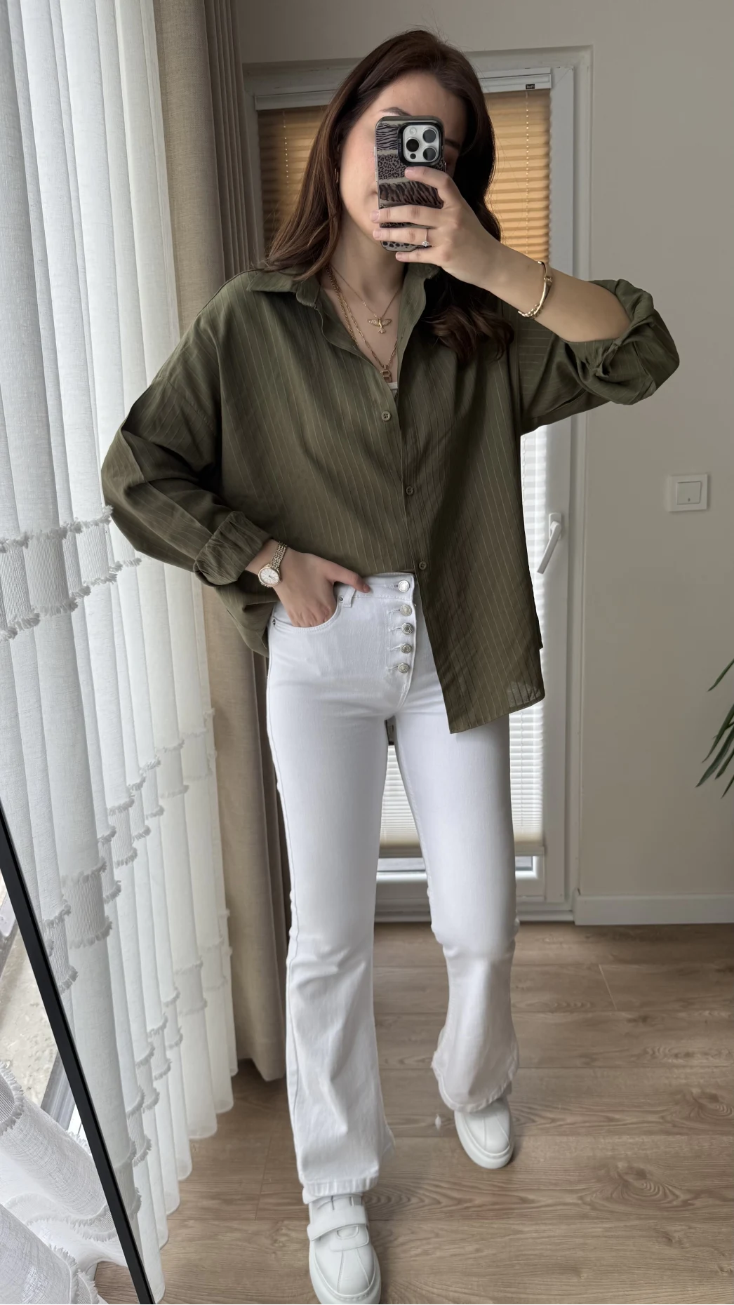 Düğmeli Likralı İspanyol Jean - Beyaz