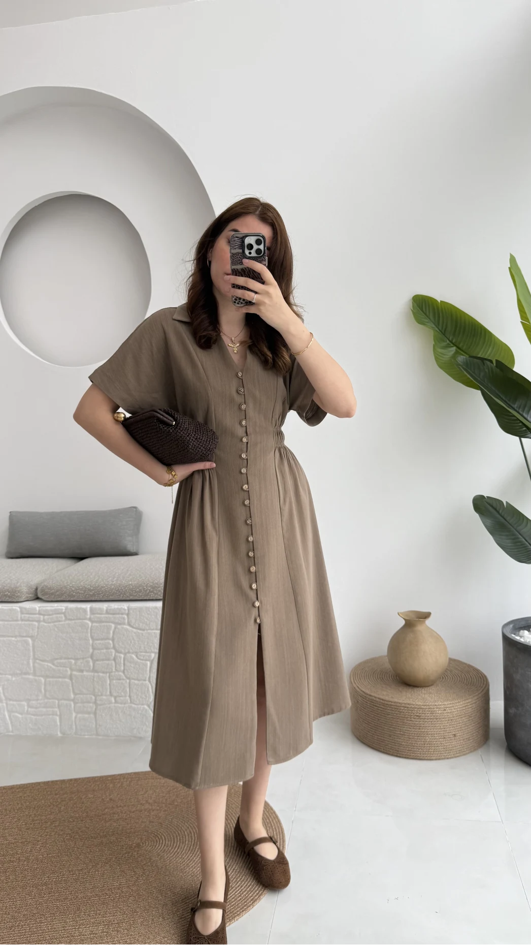 Düğmeli V Yaka Elbise - 2247 - Kahve