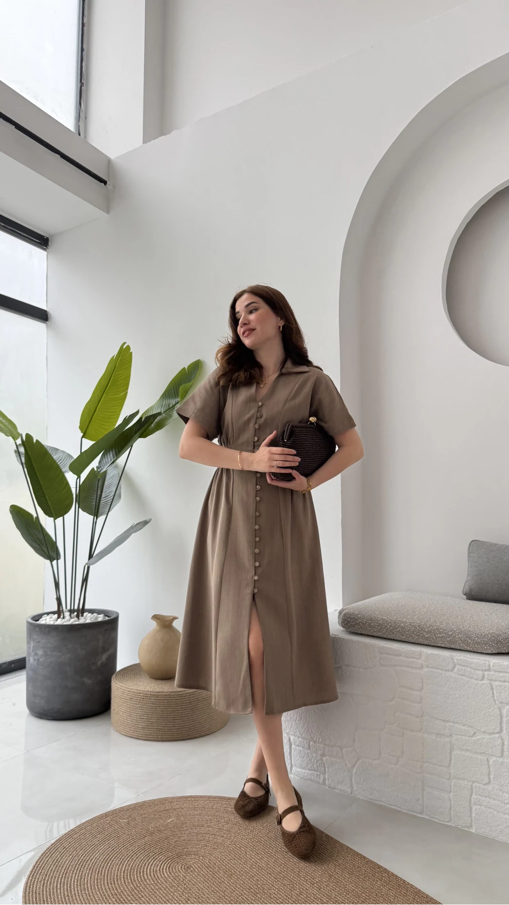 Düğmeli V Yaka Elbise - 2247 - Kahve