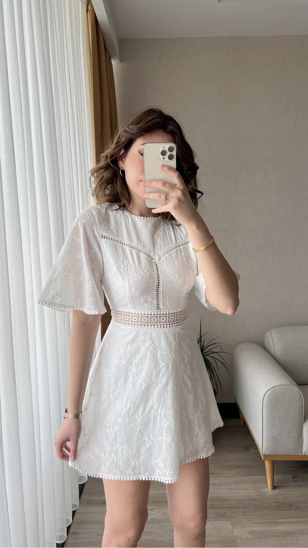 Edna Beyaz Dantel Detay Elbise