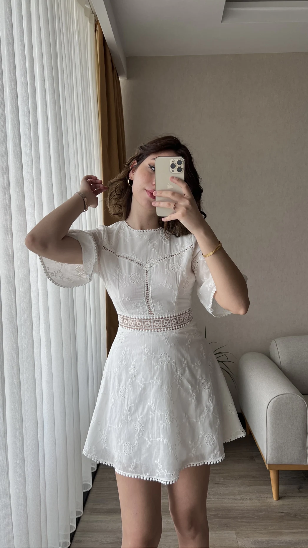 Edna Beyaz Dantel Detay Elbise