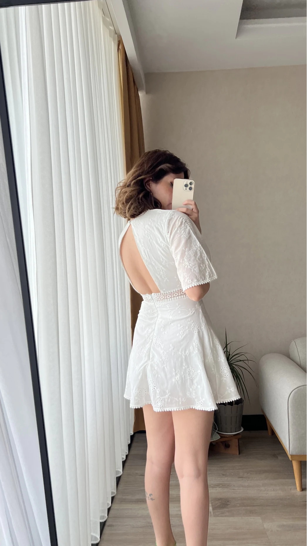 Edna Beyaz Dantel Detay Elbise