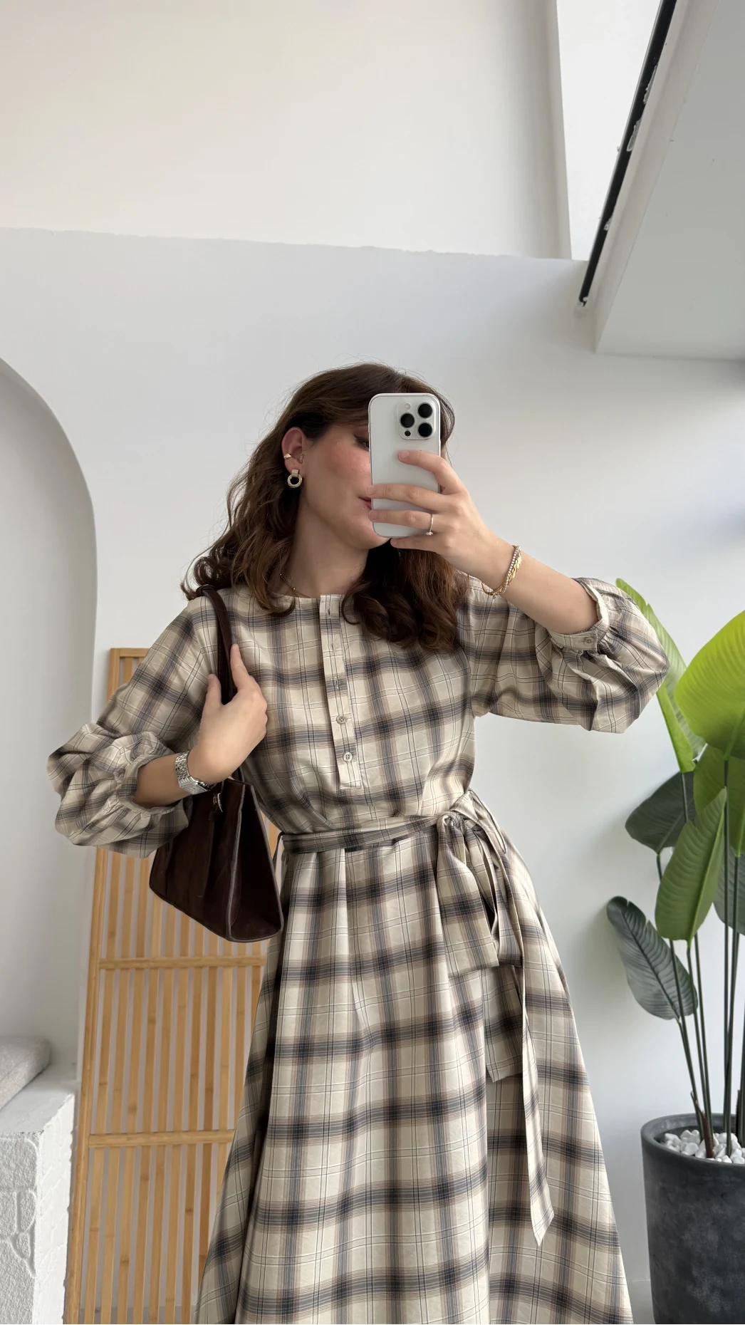 Ekose Desenli Kuşaklı Kloş Elbise - Bej - Kod:26502