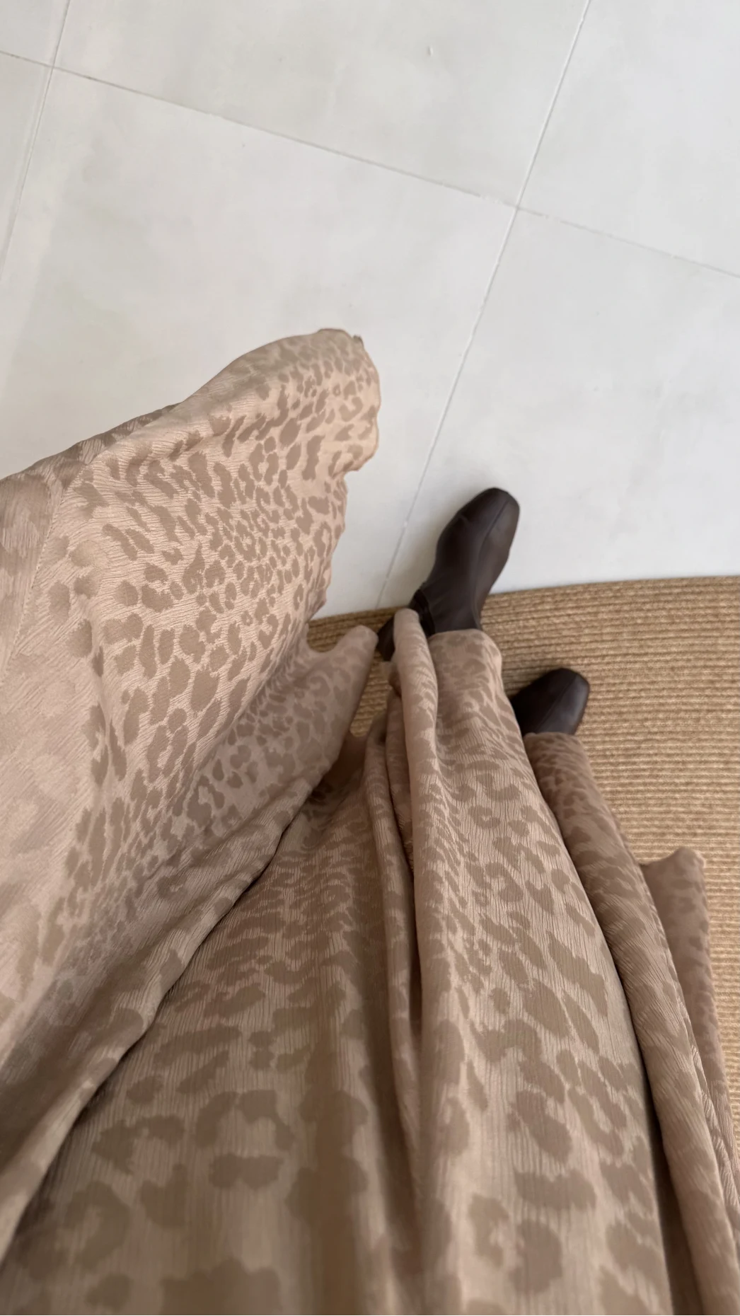 Eleanor Asimetrik Kesim Saten Etek - Camel - Kod: 3362