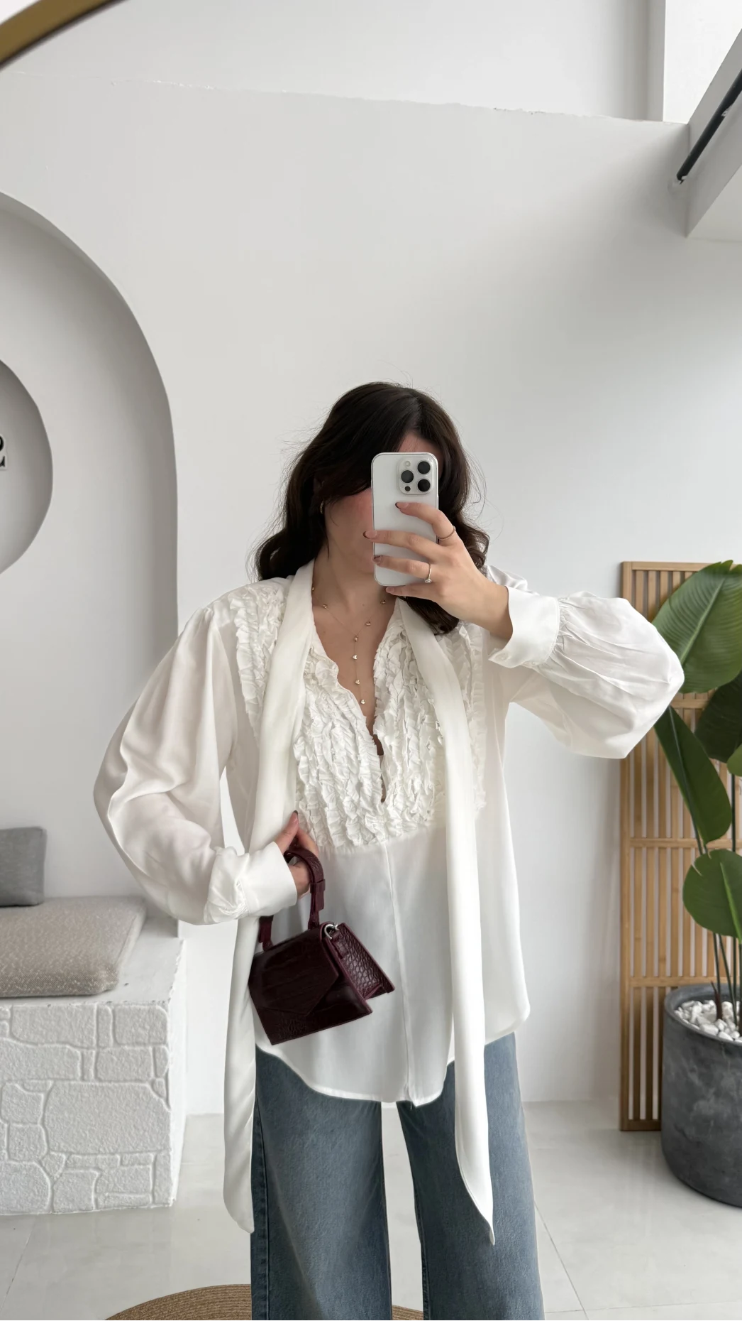 Fırfır Detay Fular Bağlamalı Vatkalı Gömlek - Beyaz - Kod: 112246