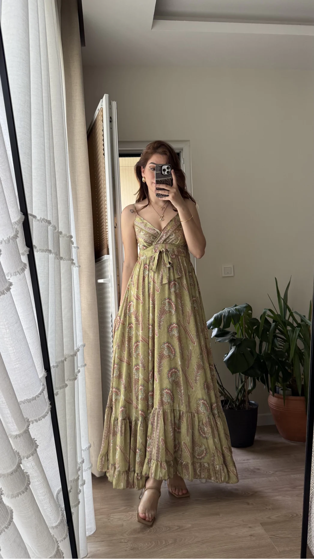 Fiona Özel Tasarım Yeşil Saten Elbise