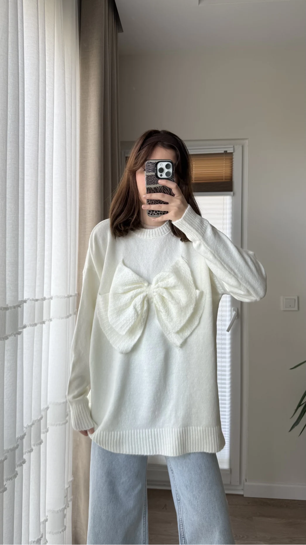 Fiyonk Detaylı Triko Kaza Ekru