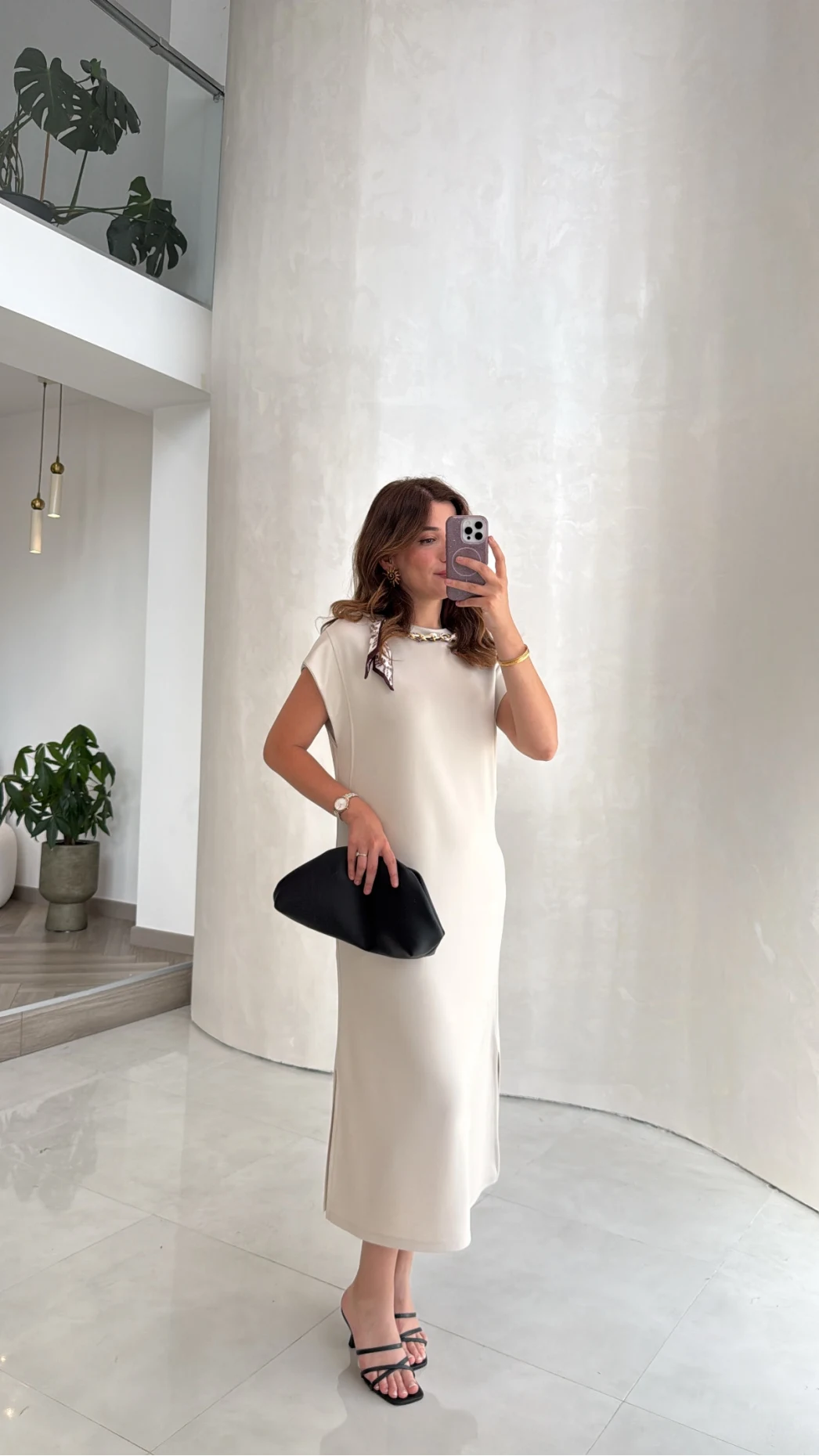 Fularlı Zincir Detay Elbise - Taş - Kod: 4163