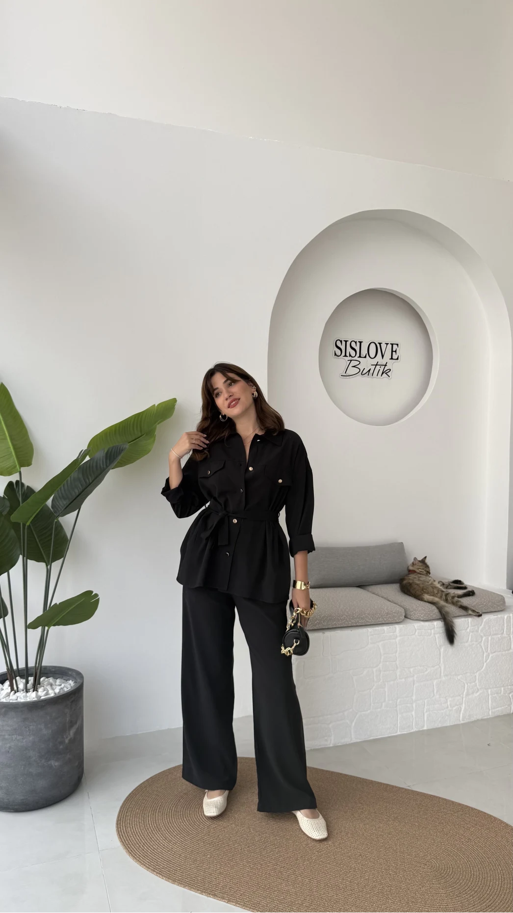 Gabriela Kuşaklı Gömlek Pantolon Takım - Siyah