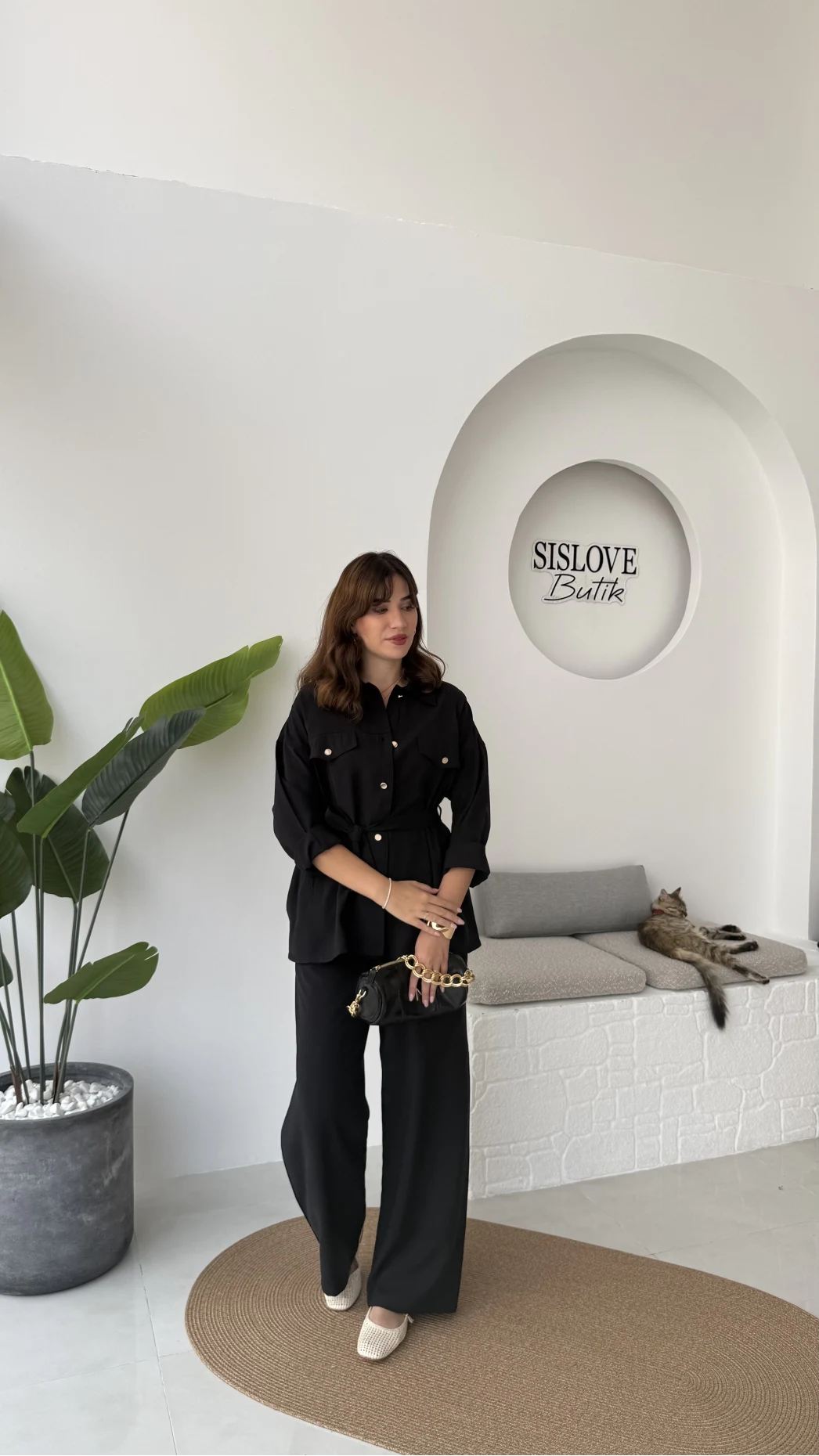 Gabriela Kuşaklı Gömlek Pantolon Takım - Siyah