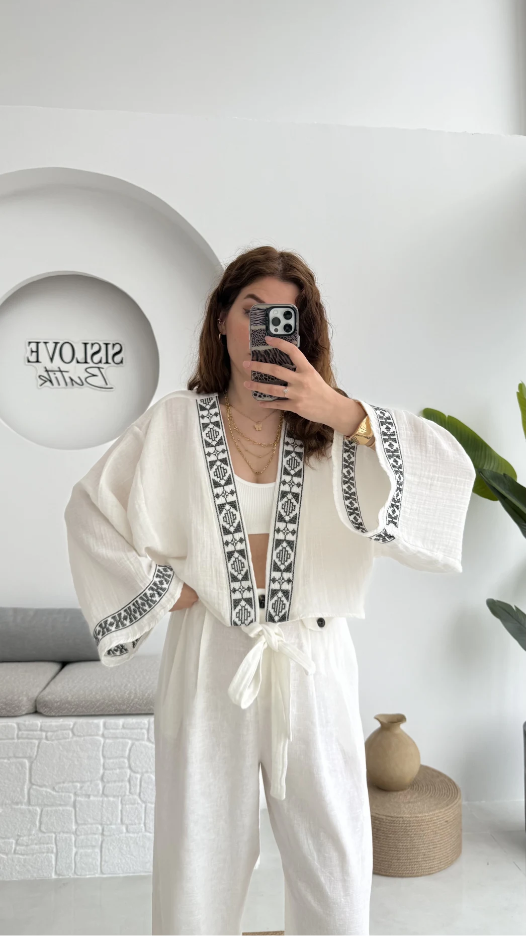 Geniş Kol Nakışlı Bağlamalı Kimono - Kırık Beyaz - 7014