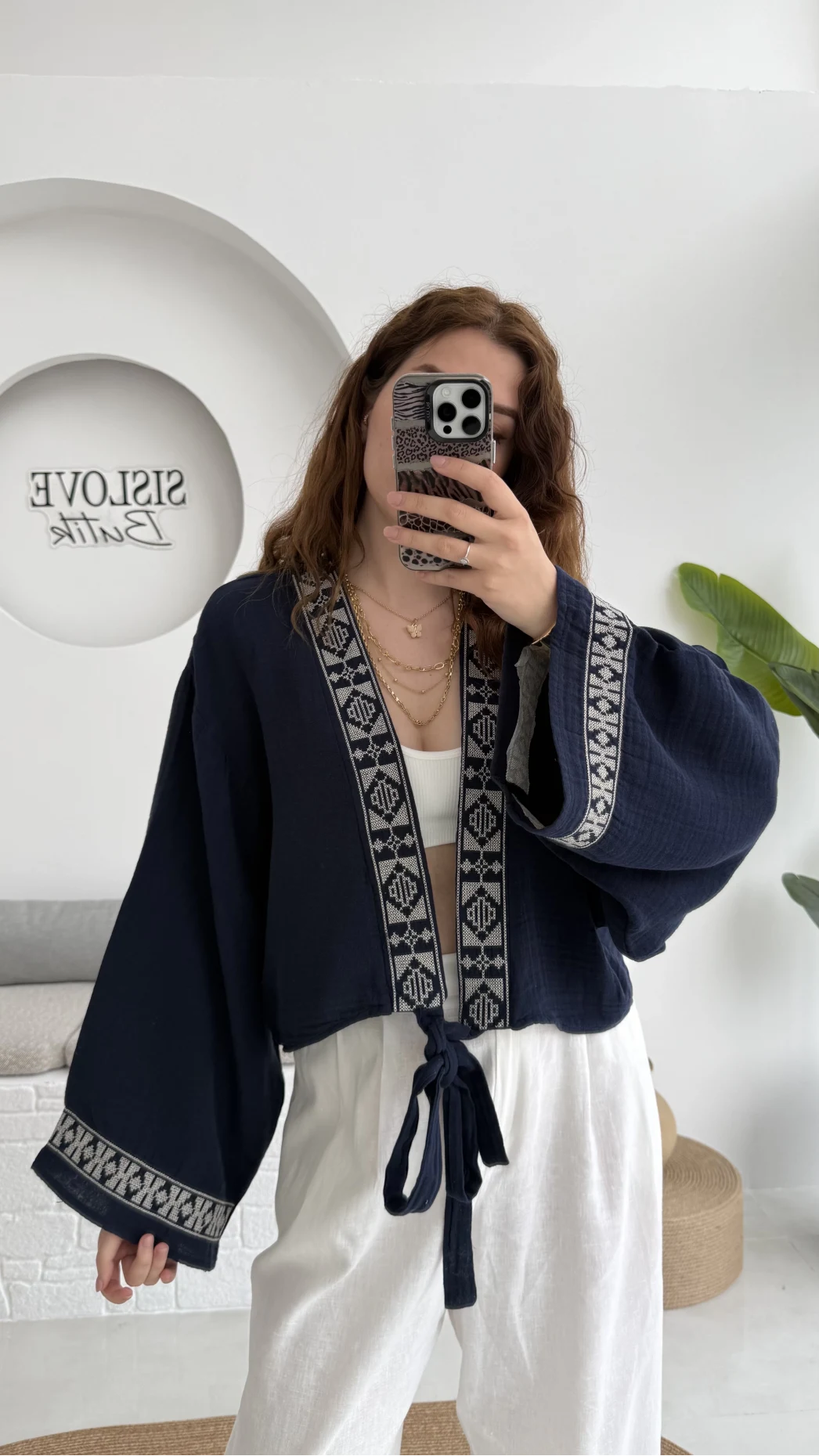 Geniş Kol Nakışlı Bağlamalı Kimono - Lacivert - 7014